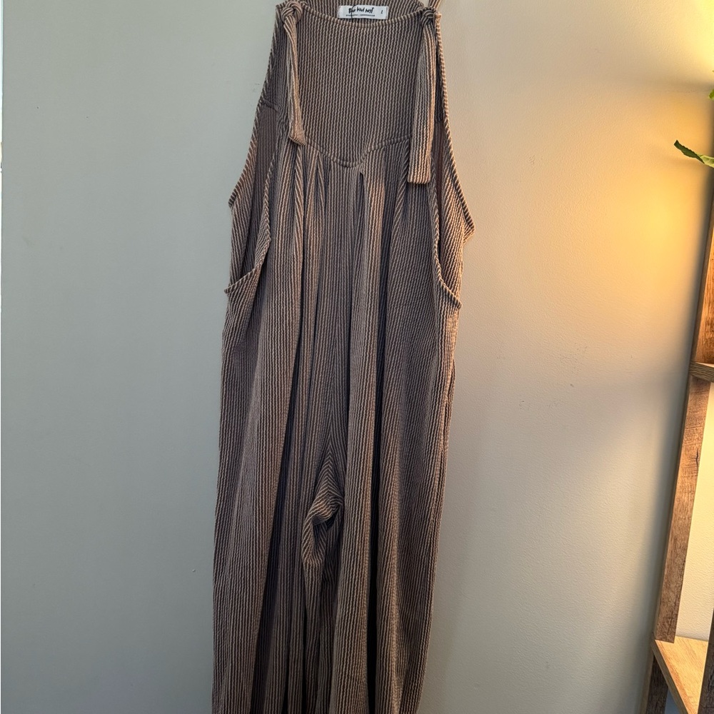 Ribbed oversized jumpsuit